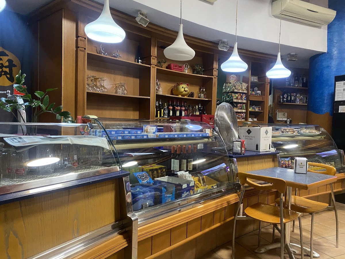 Cafeteria Restaurant El Paseo